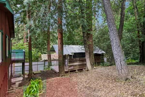 Pine Ave-S2504-046.jpg