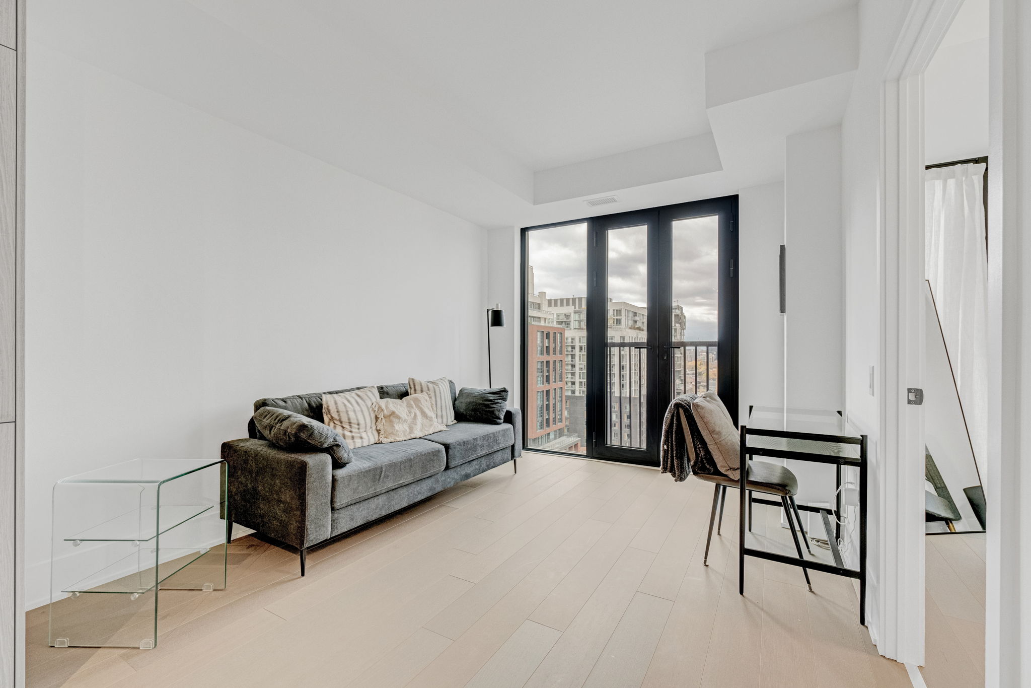 Toronto property showcase — delivered property photograph 11