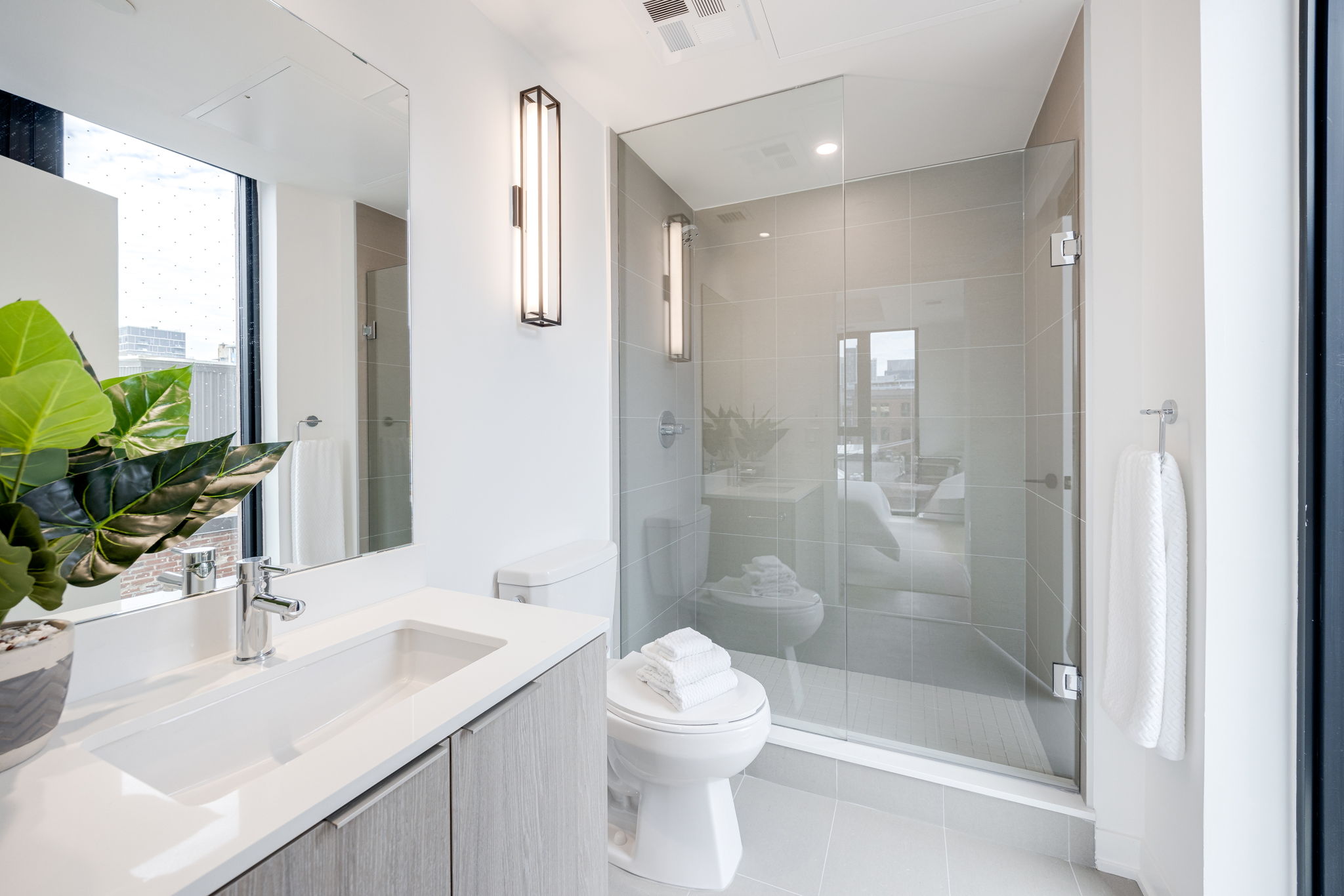 Toronto property showcase — delivered property photograph 18