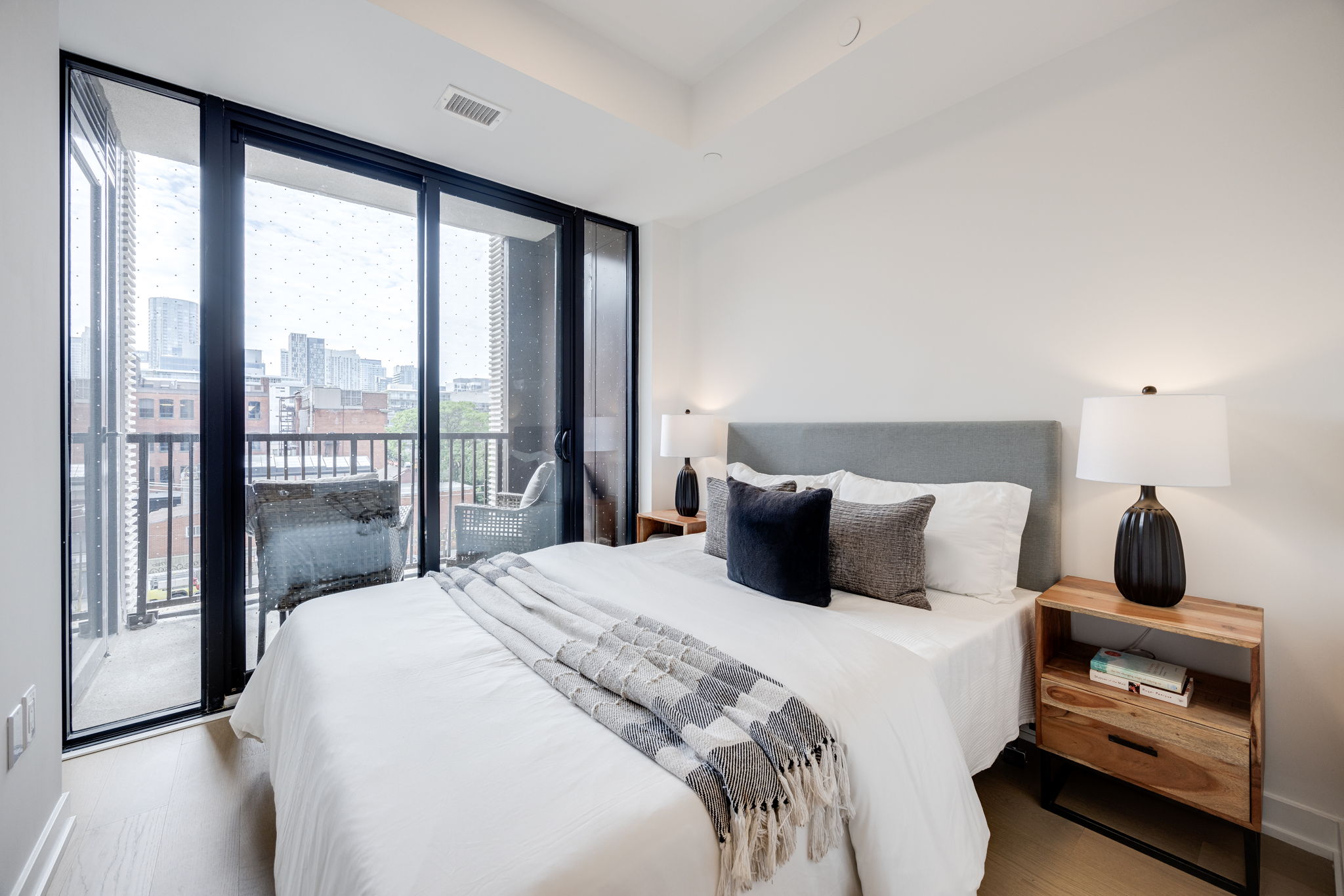 Toronto property showcase — delivered property photograph 19