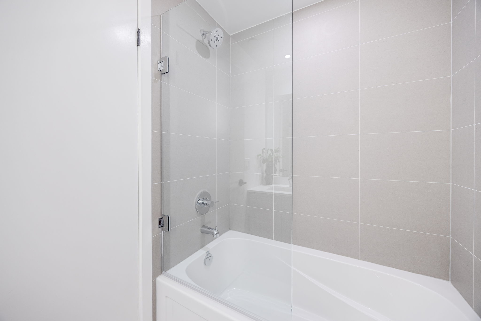 Toronto property showcase — delivered property photograph 23
