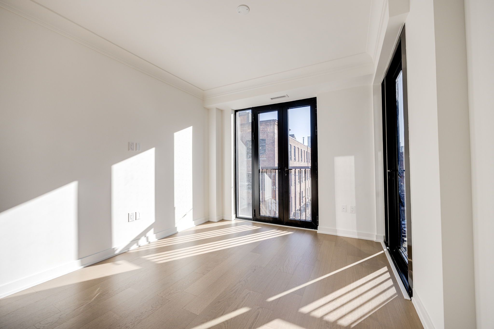 Toronto property showcase — delivered property photograph 10