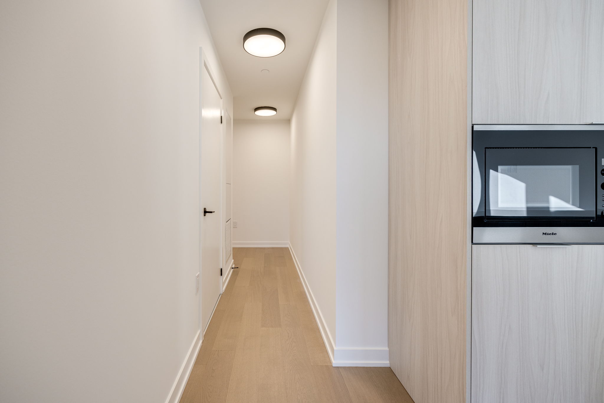 Toronto property showcase — delivered property photograph 19