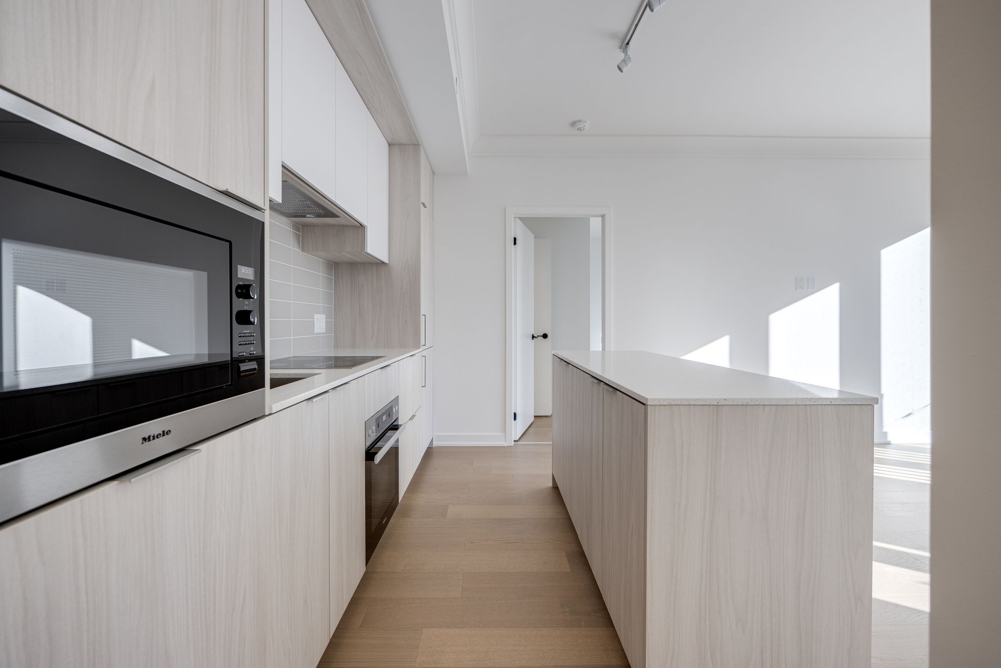 Toronto property showcase — delivered property photograph 4