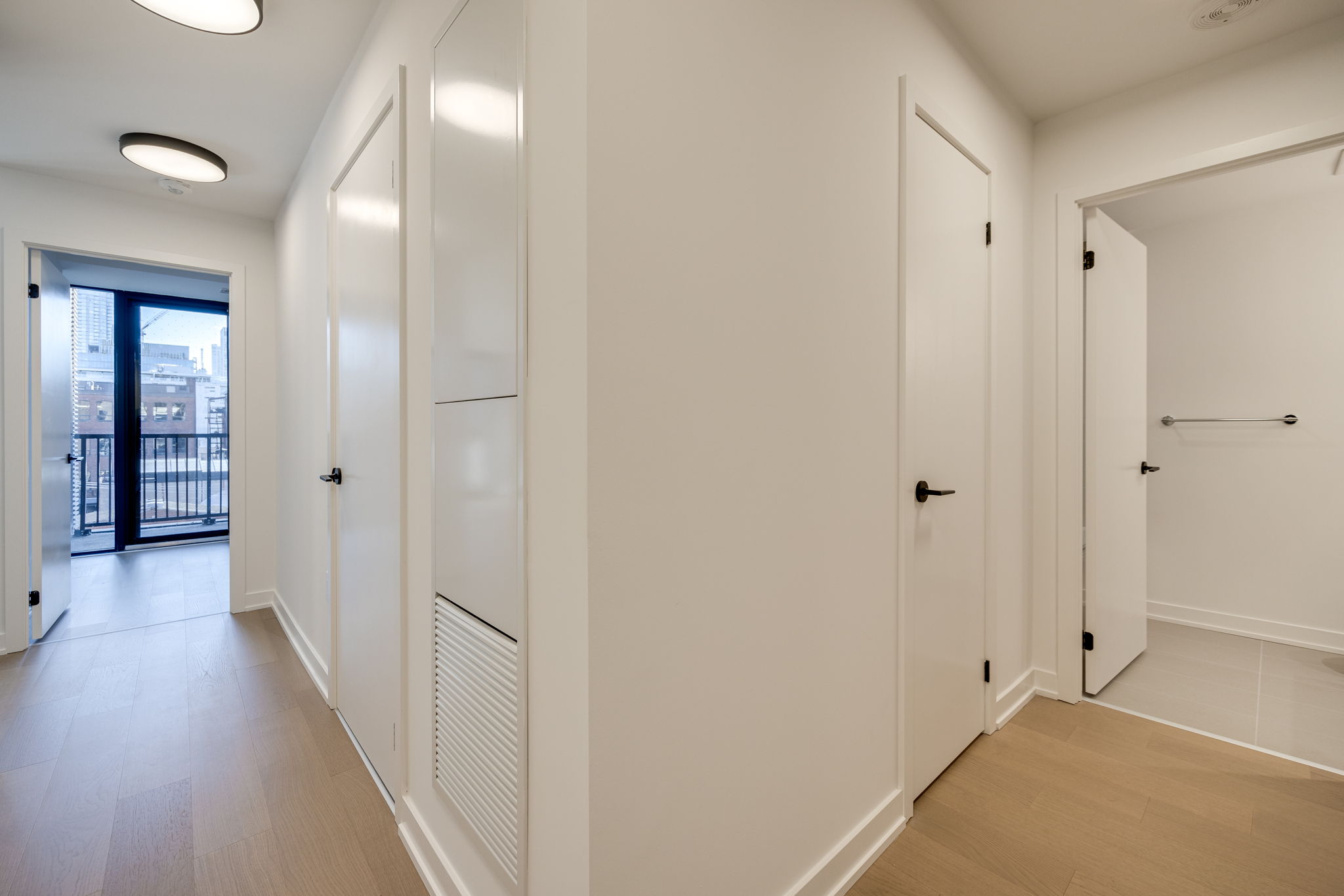 Toronto property showcase — delivered property photograph 21