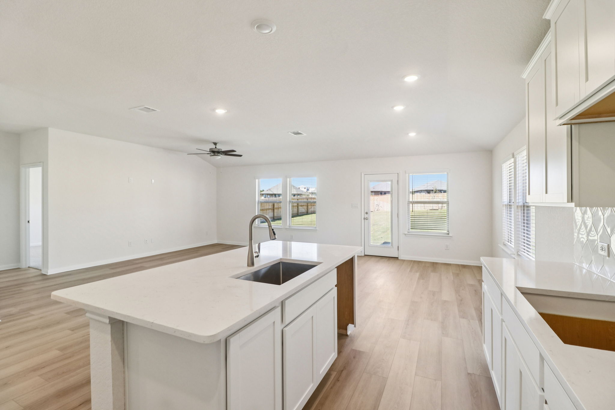 San Antonio East - Legendary Trails - 123 Shelton Pass Schertz TX 78108 - 014