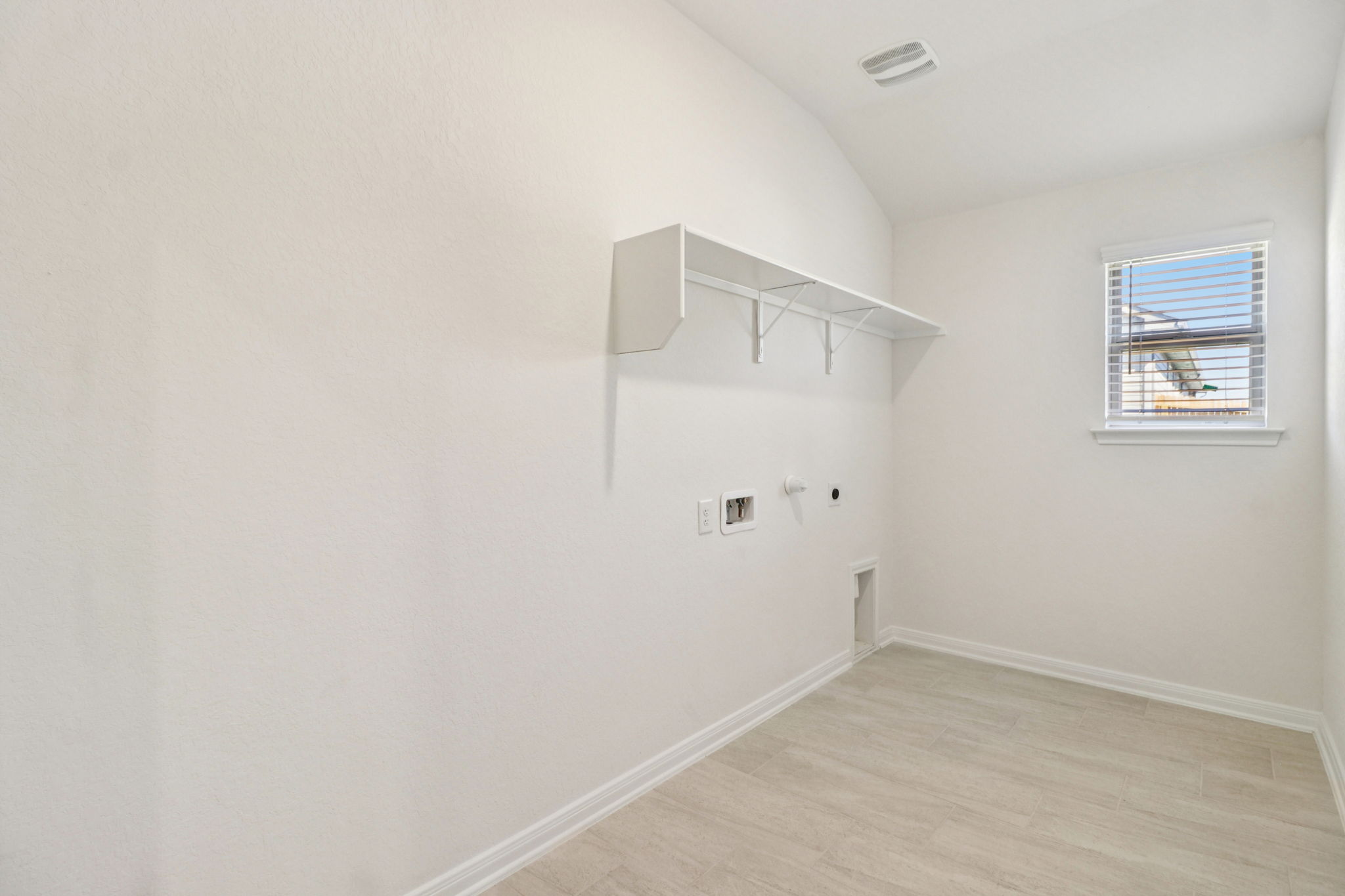 San Antonio East - Legendary Trails - 123 Shelton Pass Schertz TX 78108 - 021