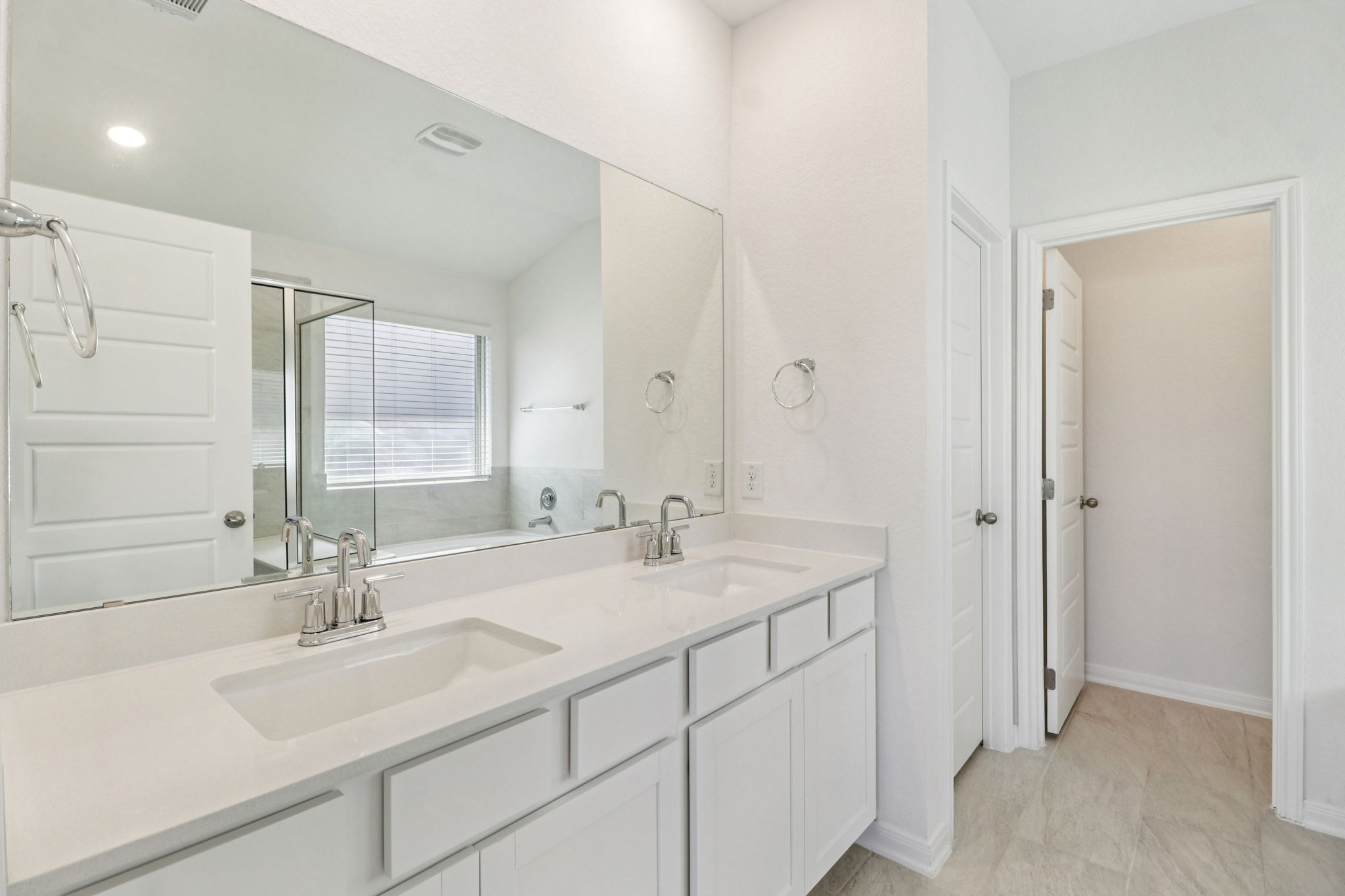 San Antonio East - Legendary Trails - 123 Shelton Pass Schertz TX 78108 - 026