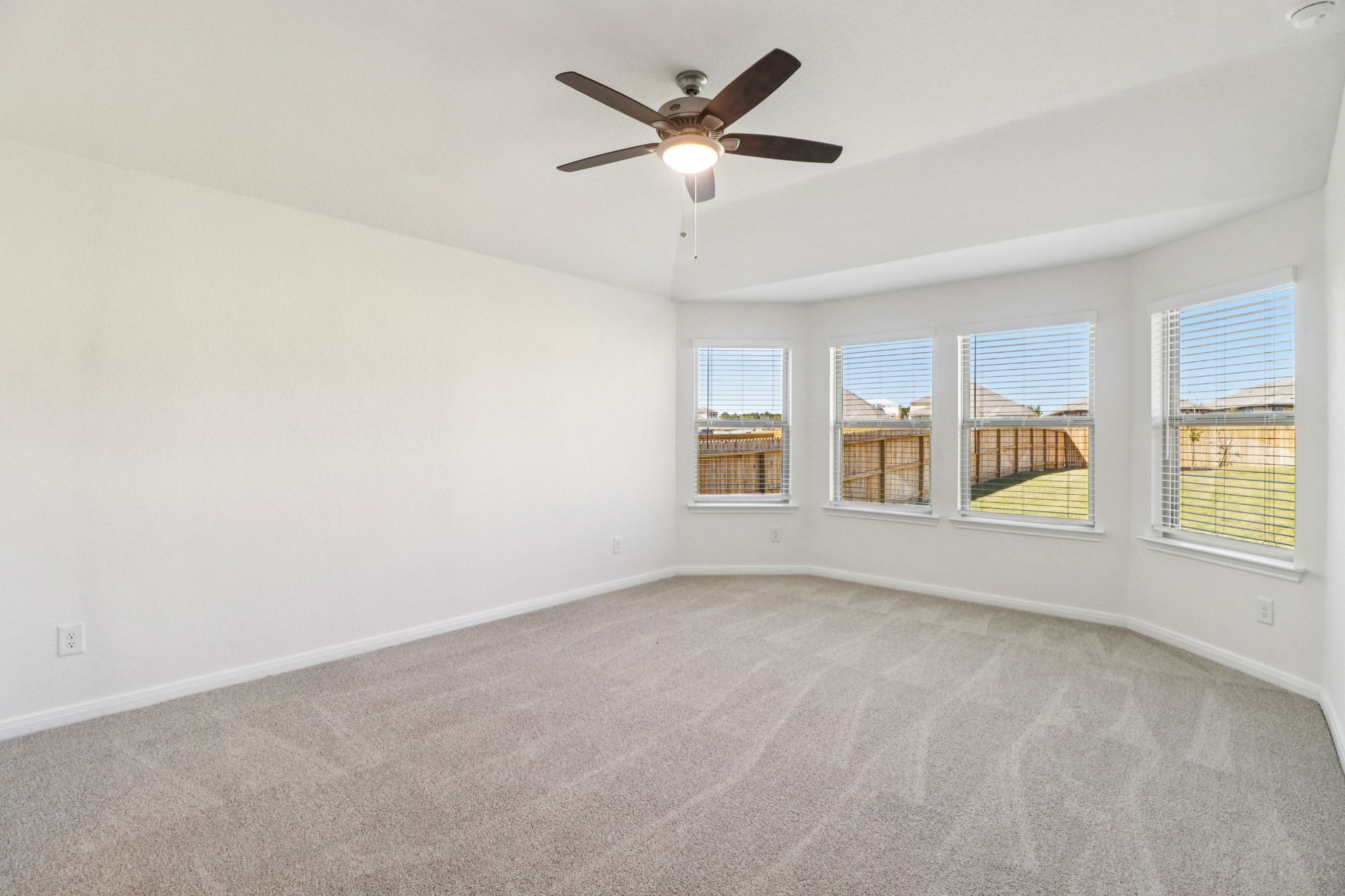 San Antonio East - Legendary Trails - 123 Shelton Pass Schertz TX 78108 - 029