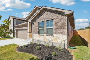 San Antonio East - Legendary Trails - 123 Shelton Pass Schertz TX 78108 - 005