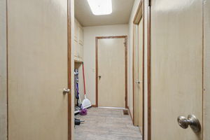  Photo 31