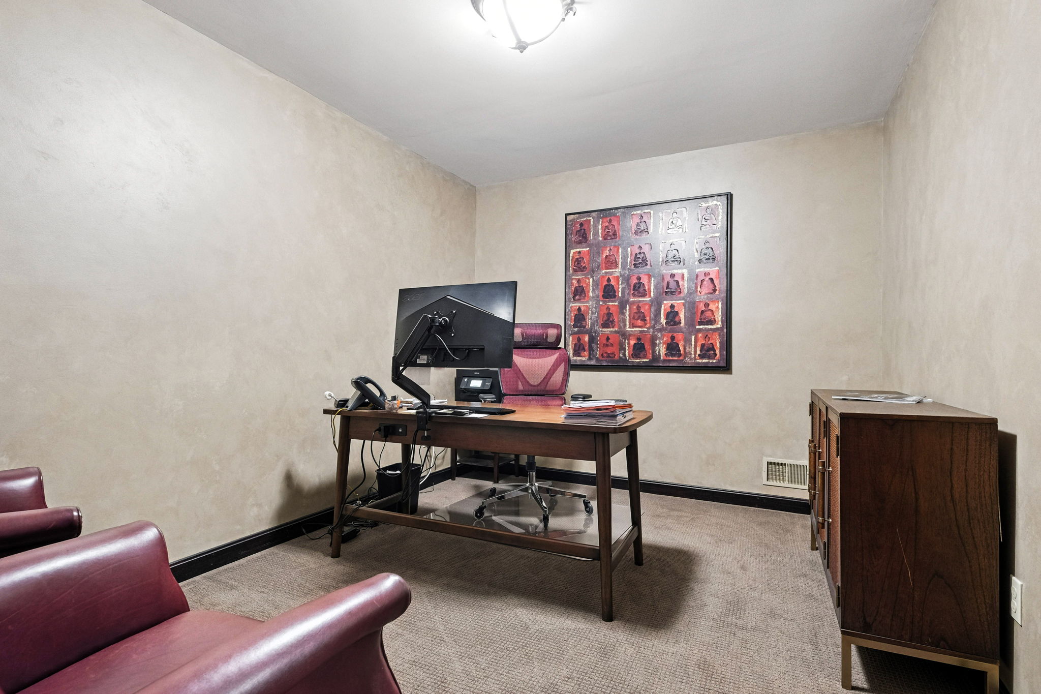  Photo 48