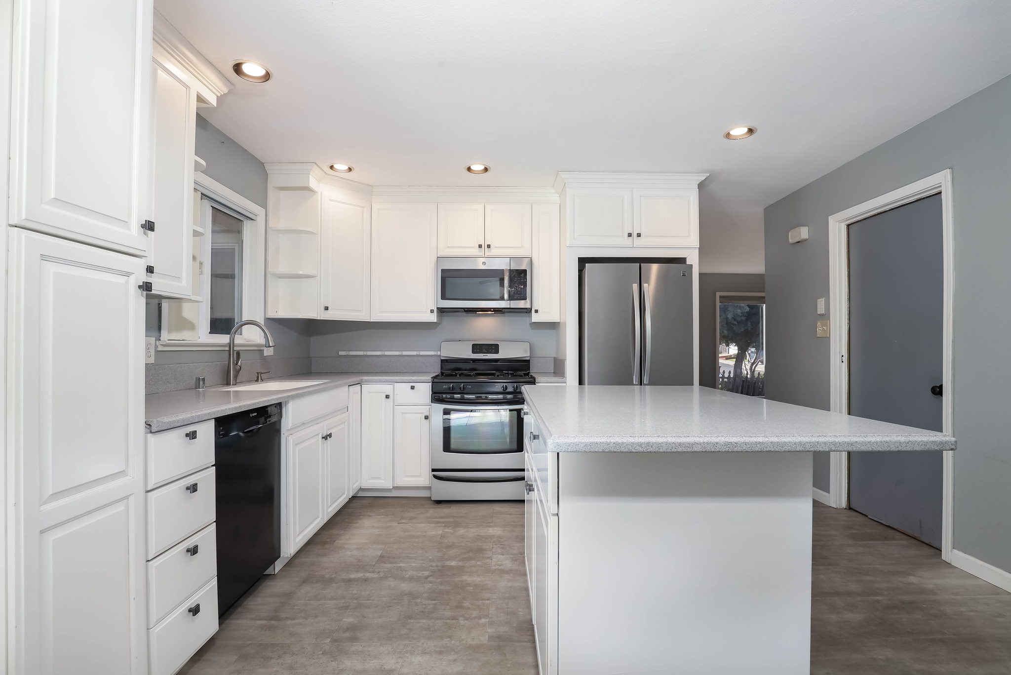 1230 Brookview Dr, Concord, CA 94520, USA Photo 6