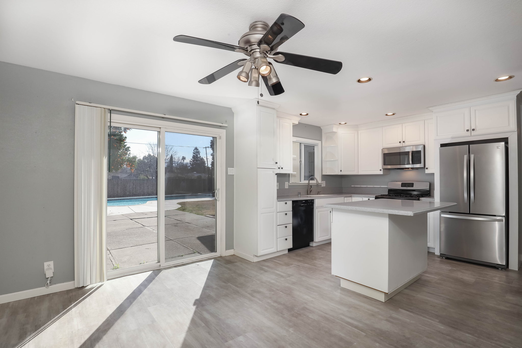 1230 Brookview Dr, Concord, CA 94520, USA Photo 8