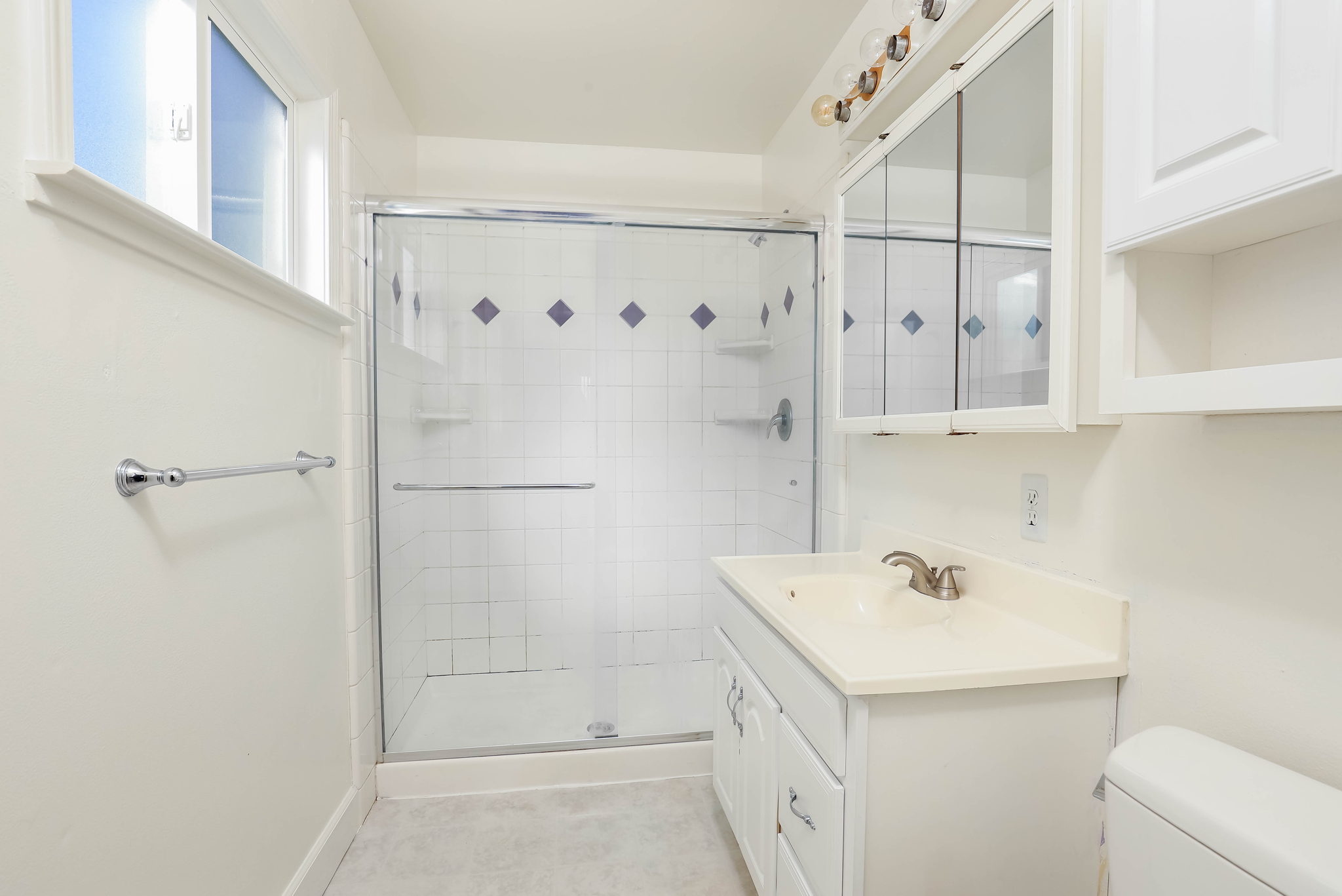 1230 Brookview Dr, Concord, CA 94520, USA Photo 10