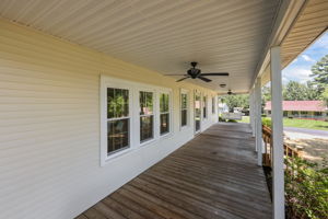  Photo 41