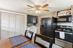 S 25th St-S0609-011.jpg