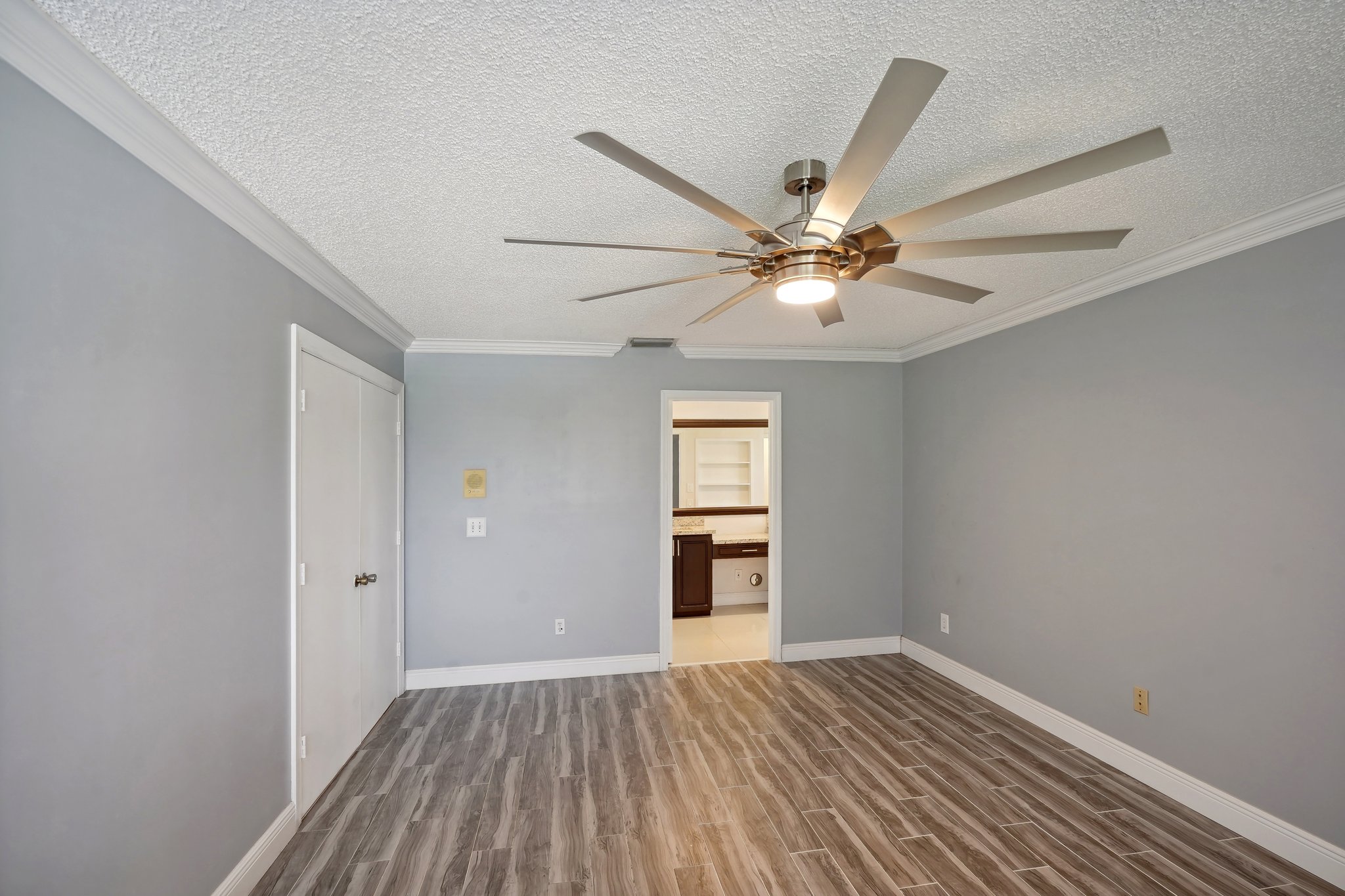 SW 88th Way-025.jpg