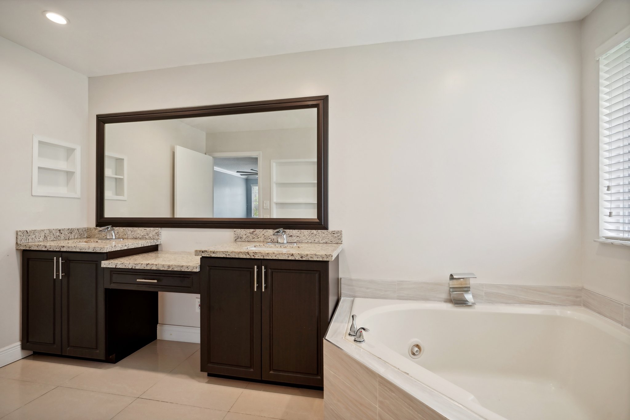 SW 88th Way-028.jpg