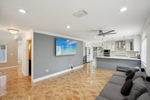 SW 88th Way-008.jpg