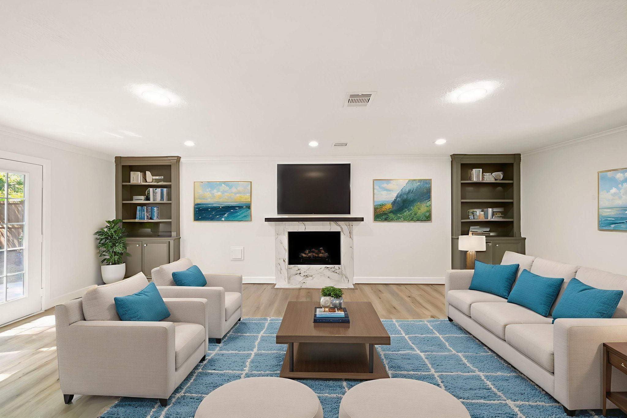 AR700040 virtually staged.jpeg