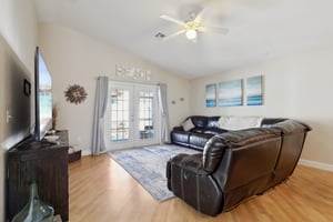 NE 48th Way-007.jpg
