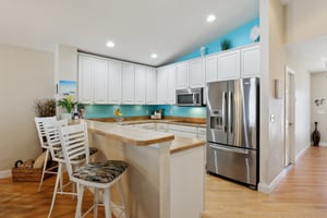 NE 48th Way-012.jpg