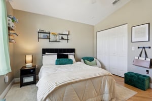NE 48th Way-025.jpg