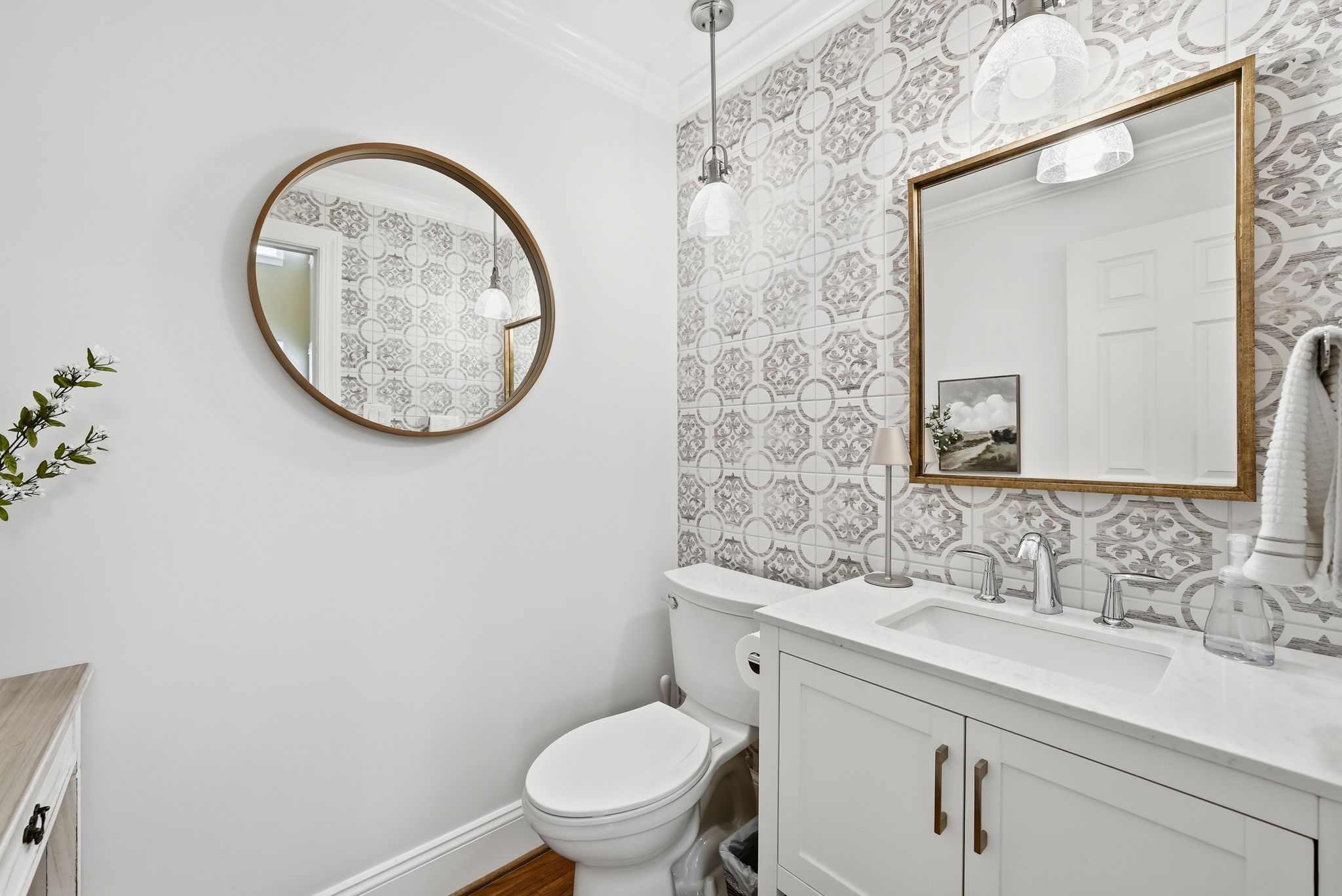 REMODELED HALF BATH OFF GREAT ROOM