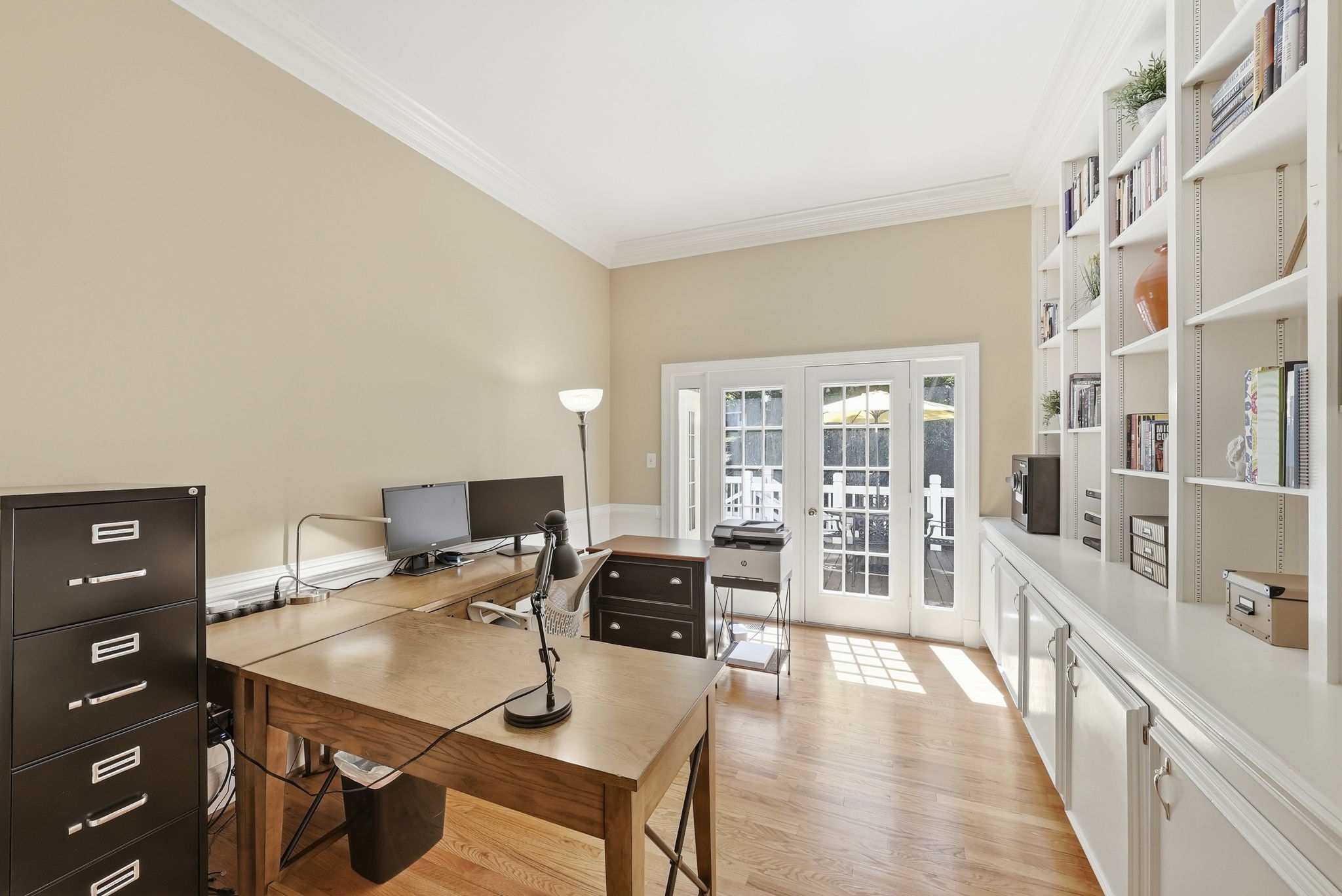 LIBRARY / OFFICE