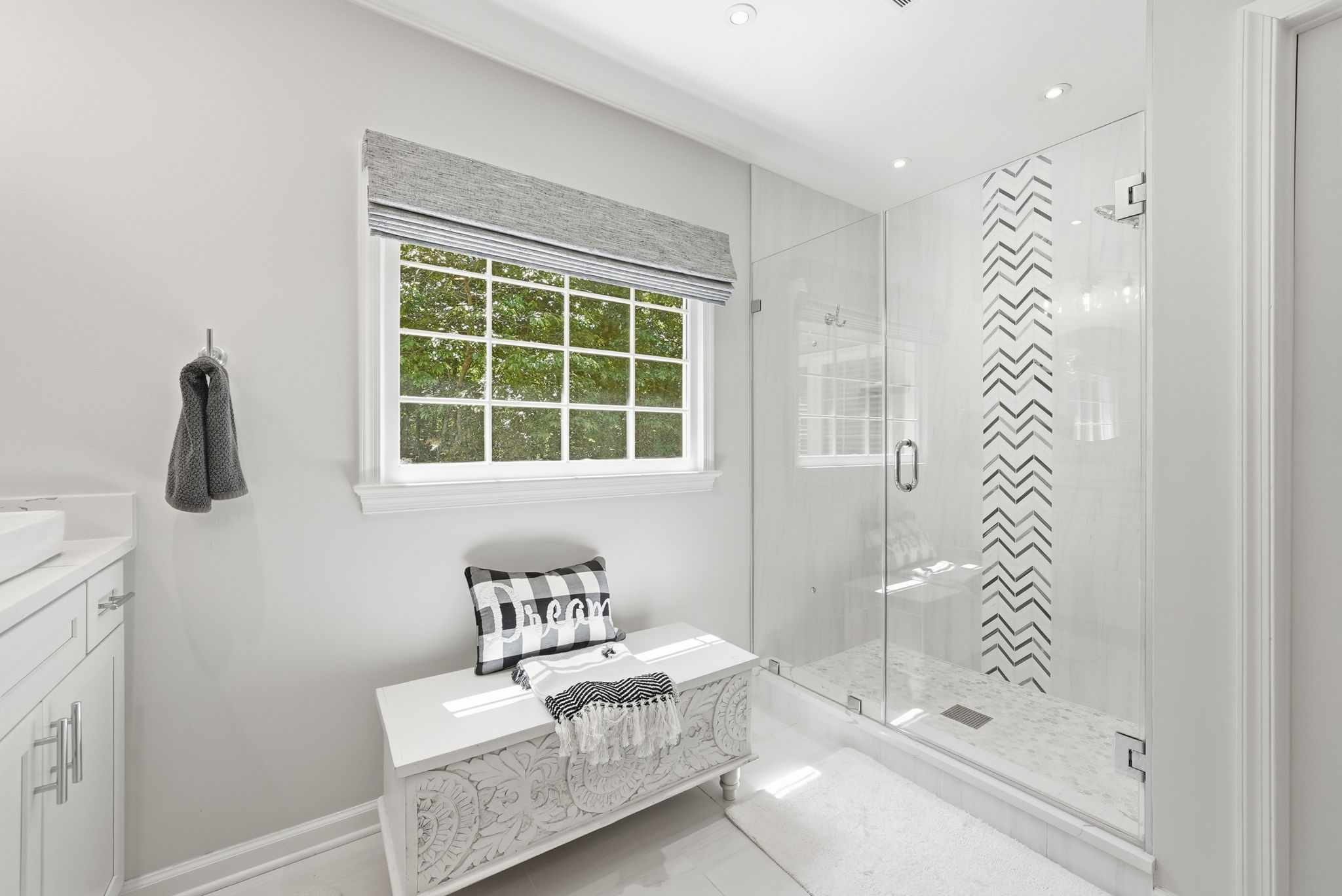 SECOND PRMARY BATHROOM COMPLETELY RENOVATED