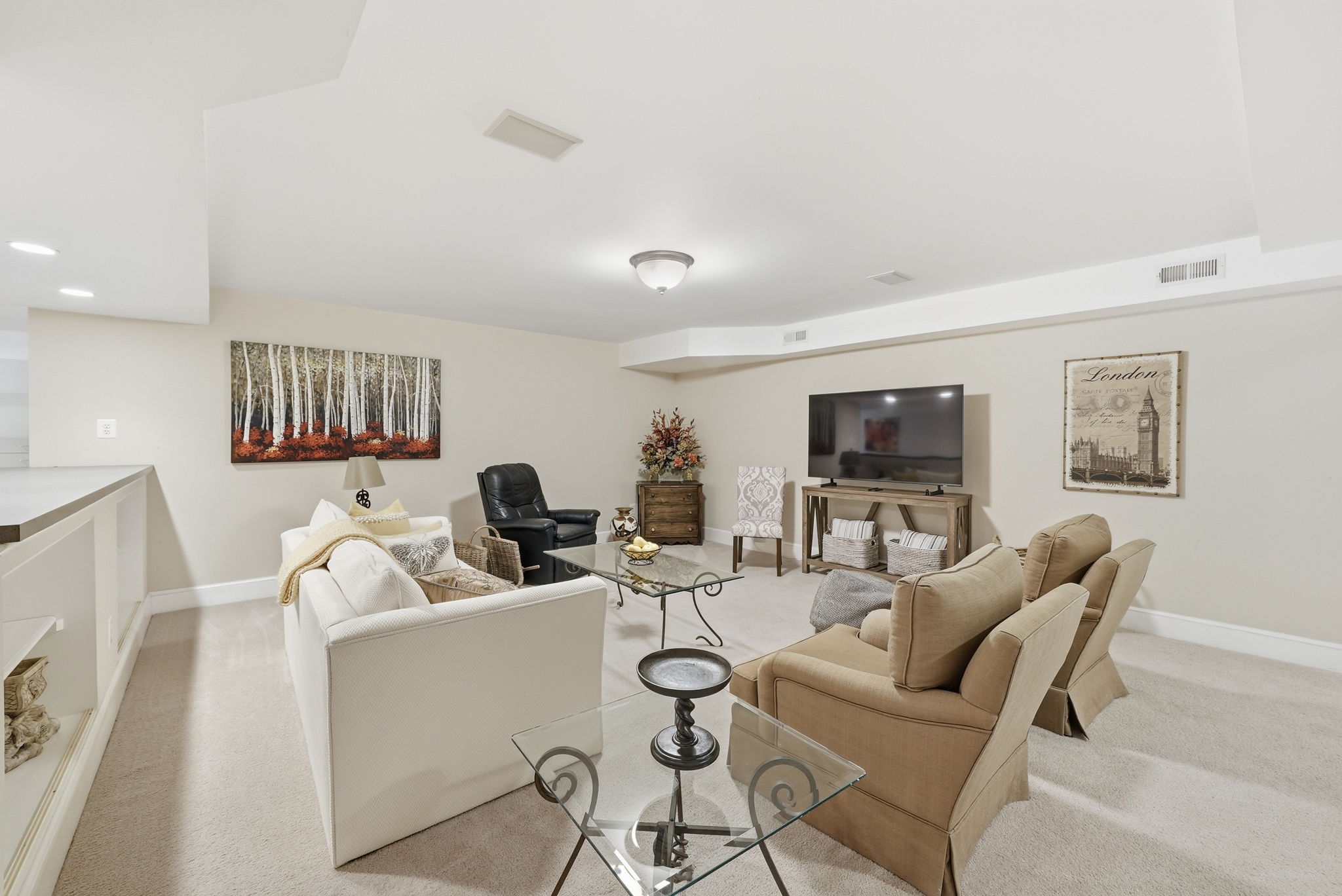 ANOTHER COZY SEATING AREA WITH TV