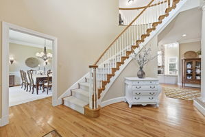 FORMAL DINING OFF ENTRANCEWAY