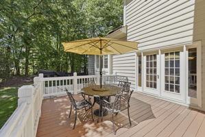 EATING AREA ON BACKYARD DECK