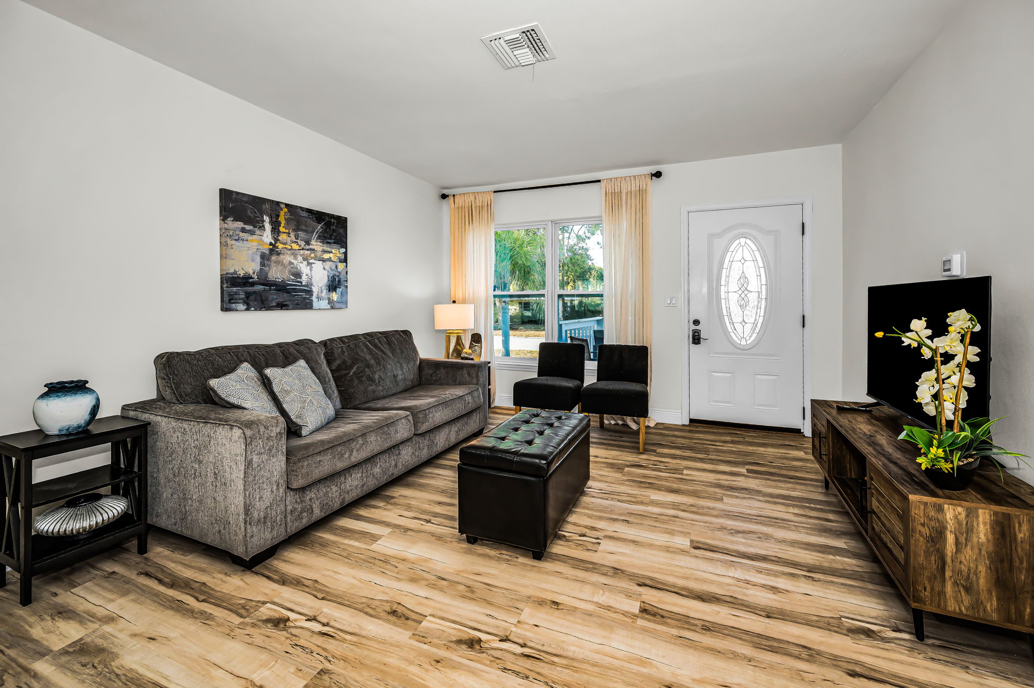 Living Room2
