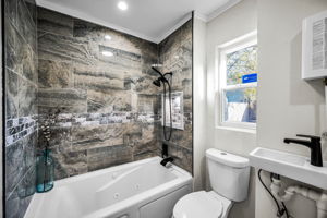 Bathroom2a