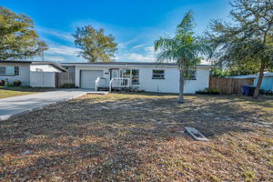 Front Exterior12