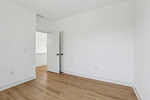 Marlowe Ave-1106-020.jpg