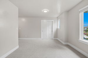  Photo 49