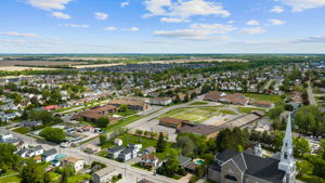  Photo 44