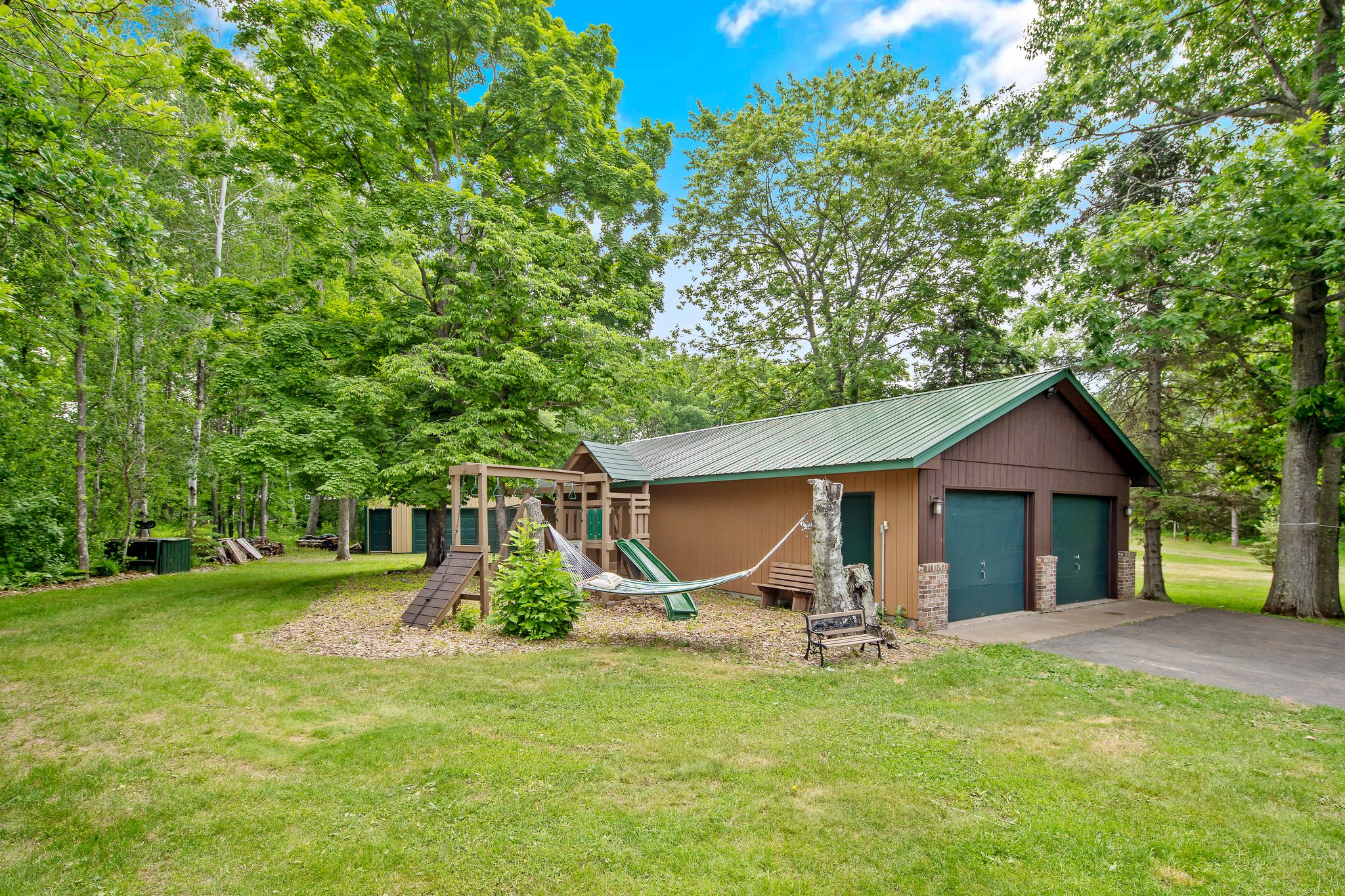 Front of Garage-Play-set