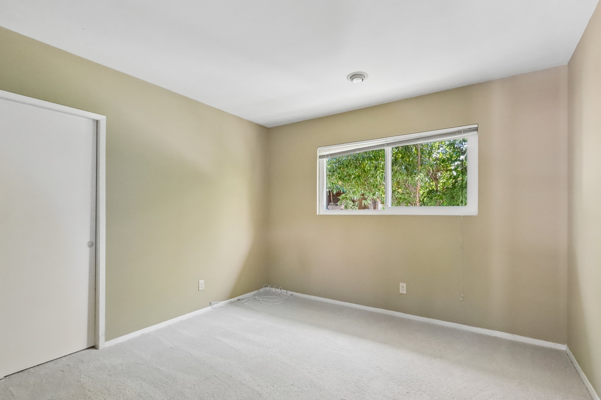 Newport Ave-S1507-020.jpg
