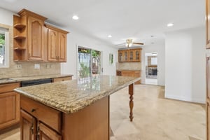 Newport Ave-S1507-011.jpg