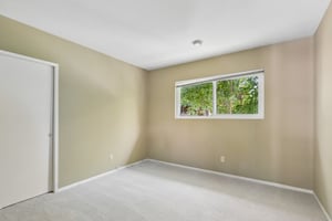 Newport Ave-S1507-020.jpg