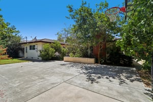 Newport Ave-S1507-027.jpg