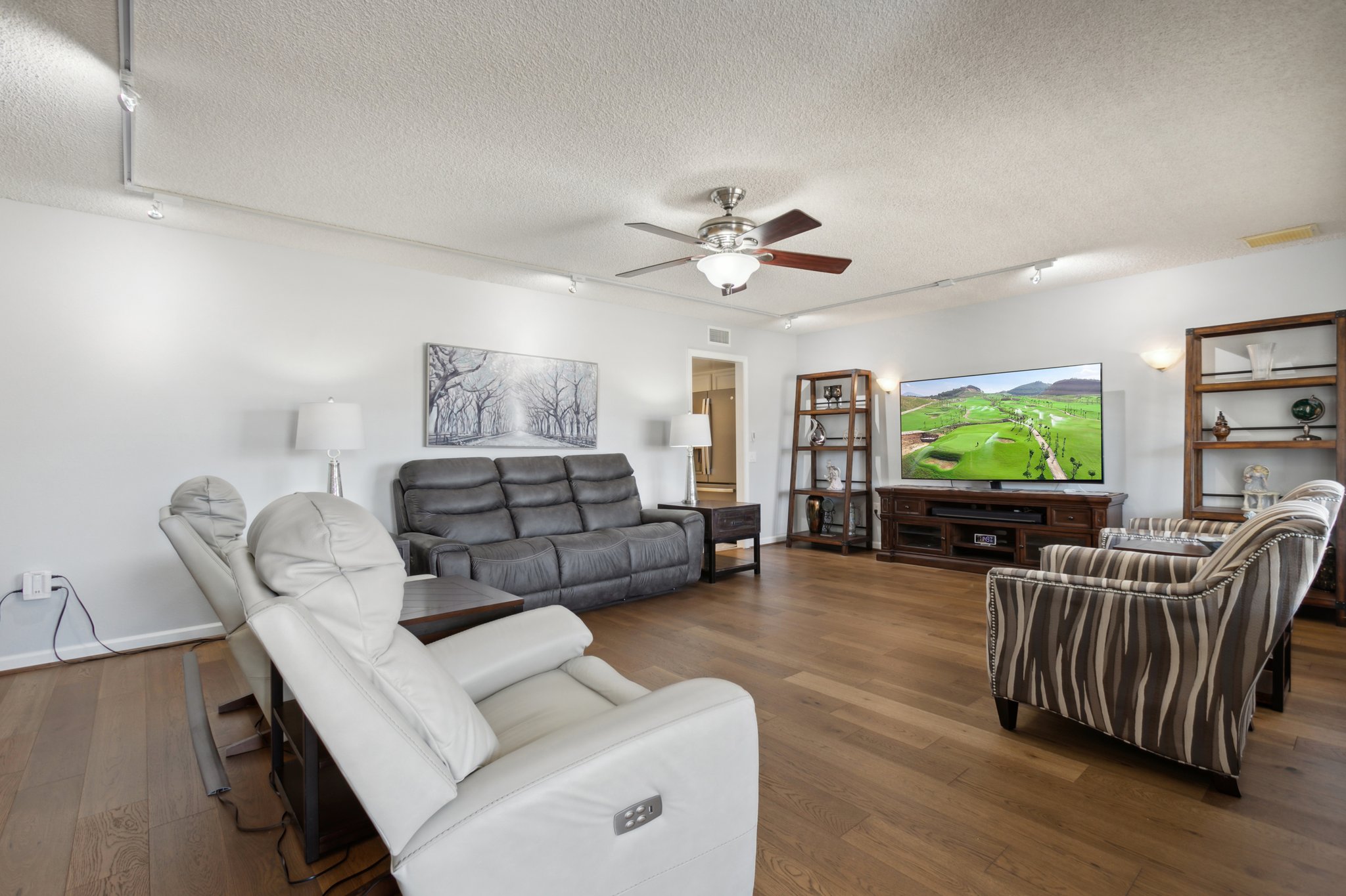 12315 W Sonnet Dr - 006.JPG