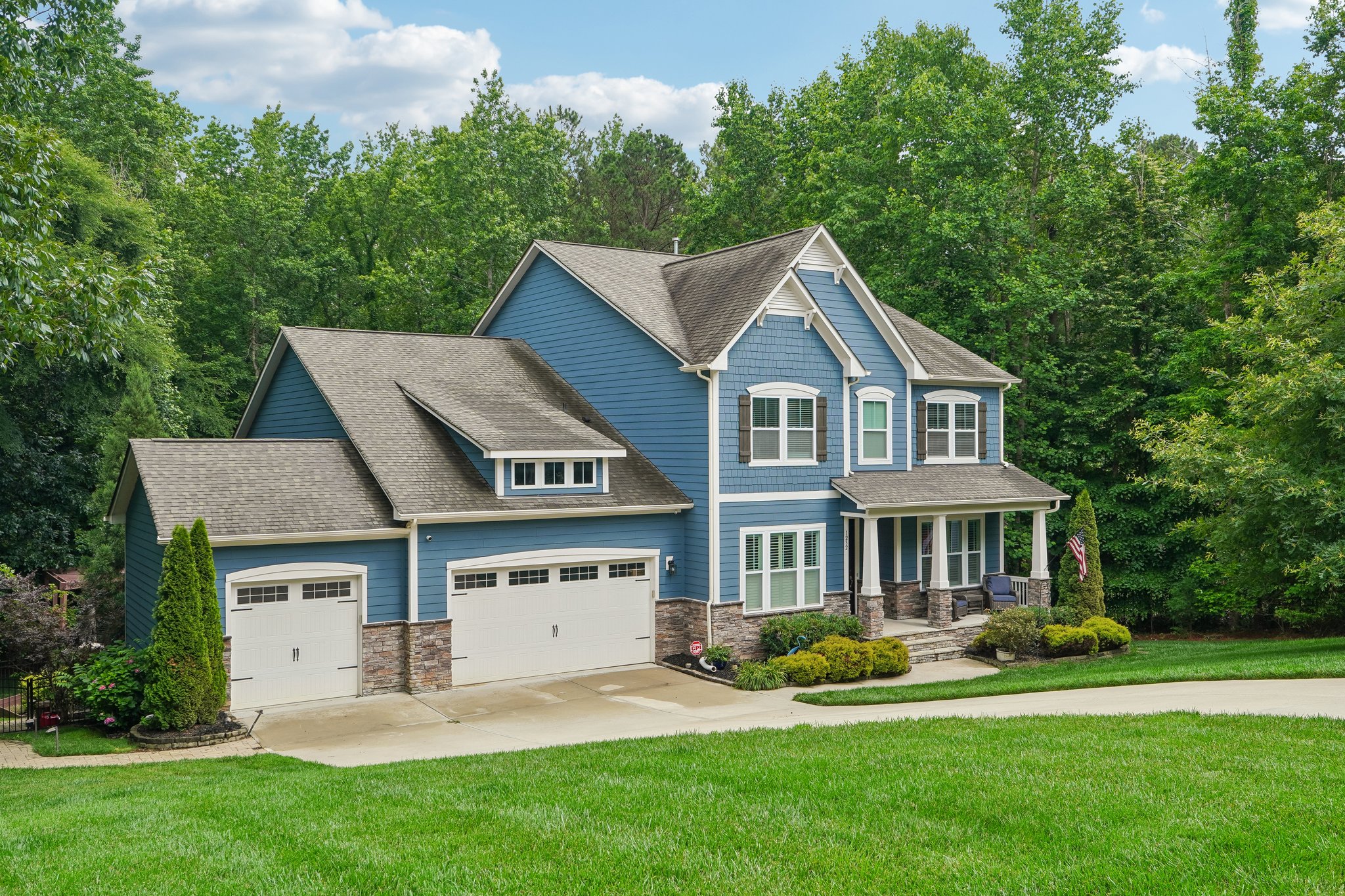 Crofton Dr-S0306-003.jpg