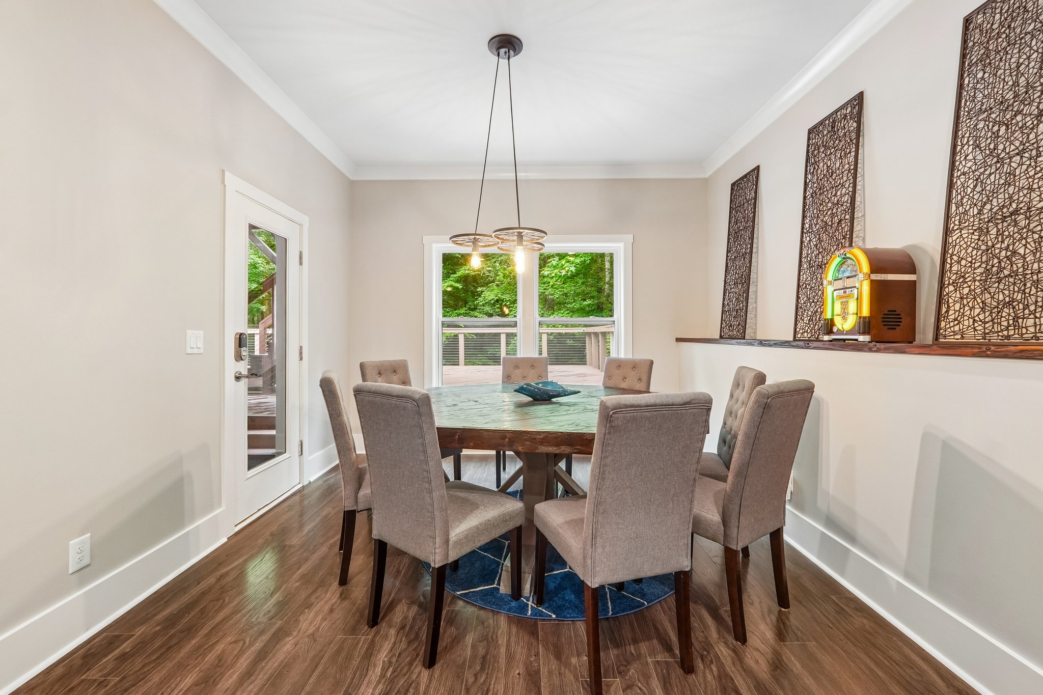 Crofton Dr-S0306-016.jpg