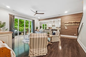 Crofton Dr-S0306-013.jpg