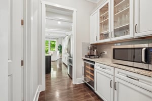 Crofton Dr-S0306-024.jpg